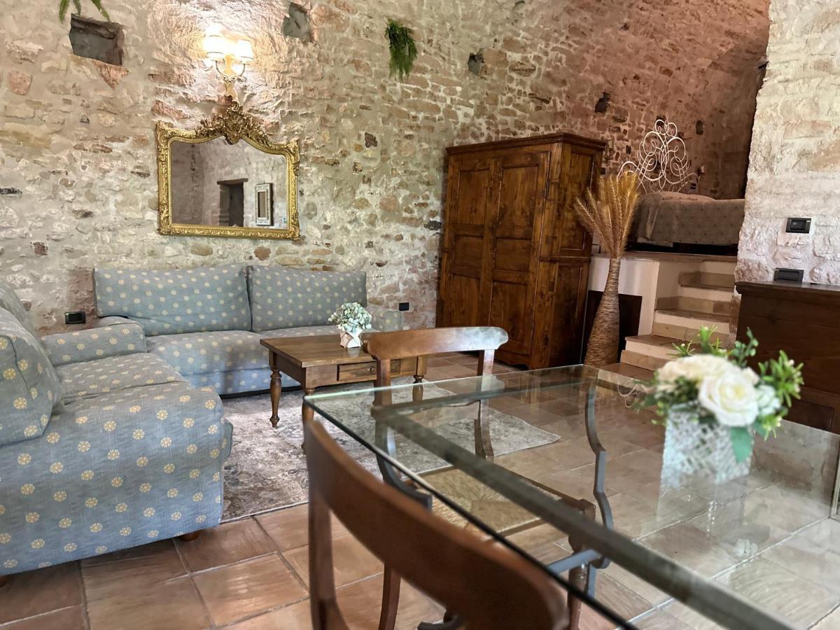 All Stone Horse Stable Converted To Elegant Apartment - Baltimora Spoleto Exterior foto